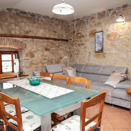 Rural Ritossa Bed and breakfast 4*