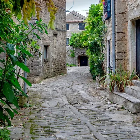 Rural Ritossa 4*